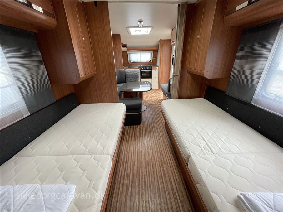 Adria Adora 613 HT